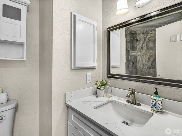 3830 165th Place SE, Bellevue WA 98008
