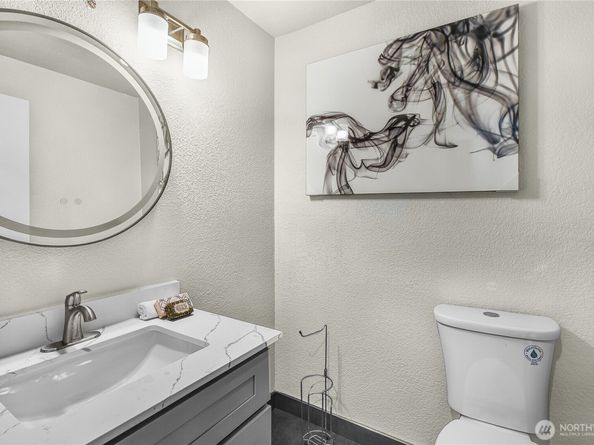 3830 165th Place SE, Bellevue WA 98008