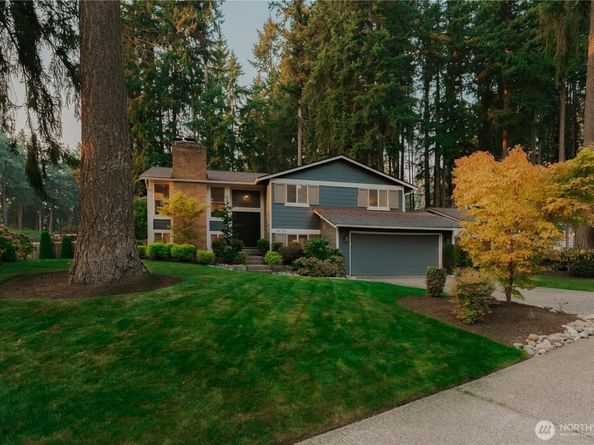 16704 NE 102nd Place, Redmond WA 98052