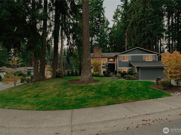 16704 NE 102nd Place, Redmond WA 98052