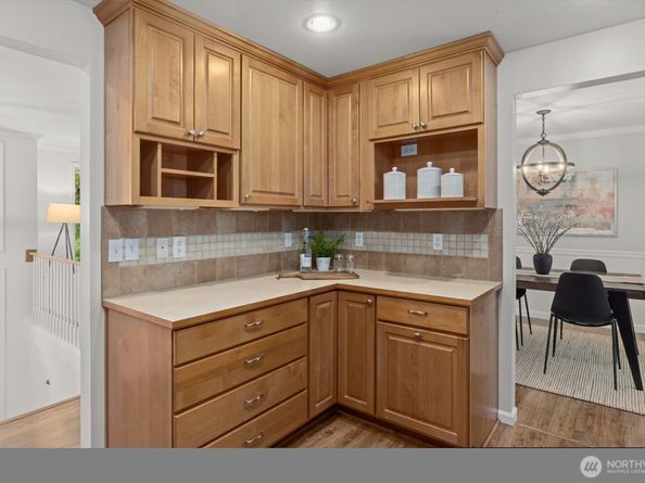 19203 Whitman Avenue N, Shoreline WA 98133