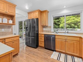 19203 Whitman Avenue N, Shoreline WA 98133