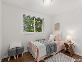 19203 Whitman Avenue N, Shoreline WA 98133