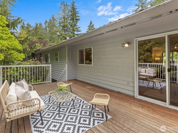 19203 Whitman Avenue N, Shoreline WA 98133