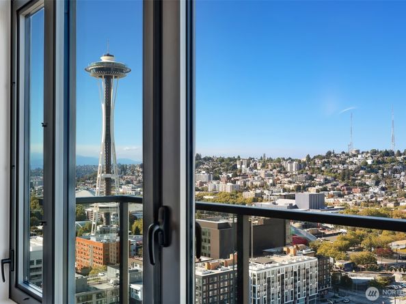 2510 6th Avenue 2510, Seattle WA 98121