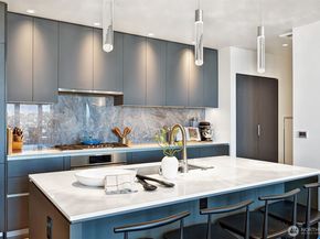 2510 6th Avenue 2510, Seattle WA 98121