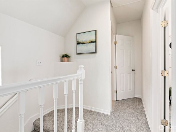 1913 E Spruce Street, Seattle WA 98122
