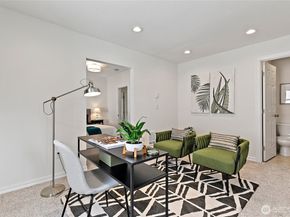 1913 E Spruce Street, Seattle WA 98122
