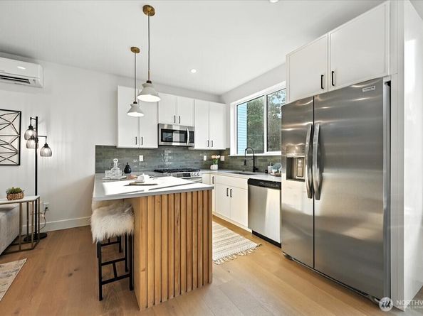 7522 31st Avenue NE, Seattle WA 98115