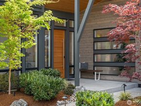 9222 116th Avenue NE, Kirkland WA 98033