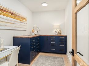 9222 116th Avenue NE, Kirkland WA 98033
