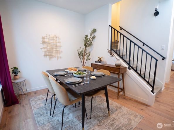 2624 Eastlake Avenue E B, Seattle WA 98102