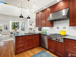 1419 McGilvra Boulevard E, Seattle WA 98112