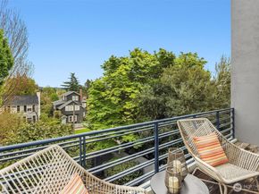 1419 McGilvra Boulevard E, Seattle WA 98112