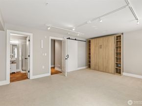 1078 NE High Street 10, Issaquah WA 98029