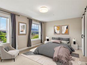 1078 NE High Street 10, Issaquah WA 98029