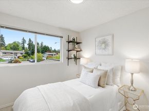14125 126th Place NE, Kirkland WA 98034