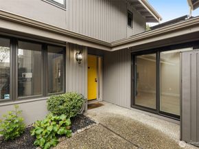 14226 NE 2nd Place 65, Bellevue WA 98007