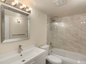 14226 NE 2nd Place 65, Bellevue WA 98007