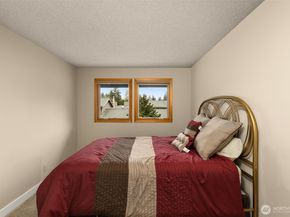 14226 NE 2nd Place 65, Bellevue WA 98007