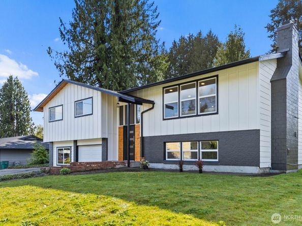 2506 101st Avenue NE, Lake Stevens WA 98258