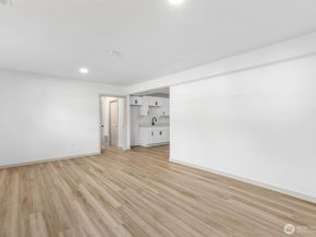 2506 101st Avenue NE, Lake Stevens WA 98258