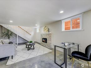 3228 57th Avenue SW, Seattle WA 98116
