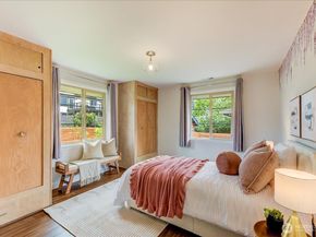 3228 57th Avenue SW, Seattle WA 98116