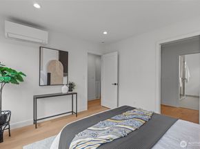 2220 A NW 62nd Street, Seattle WA 98107