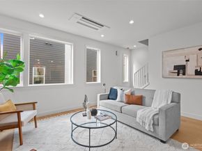 2220 A NW 62nd Street, Seattle WA 98107