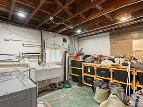 836 NW Market Street, Seattle WA 98107