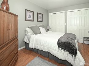 12117 Clearview Drive, Edmonds WA 98026