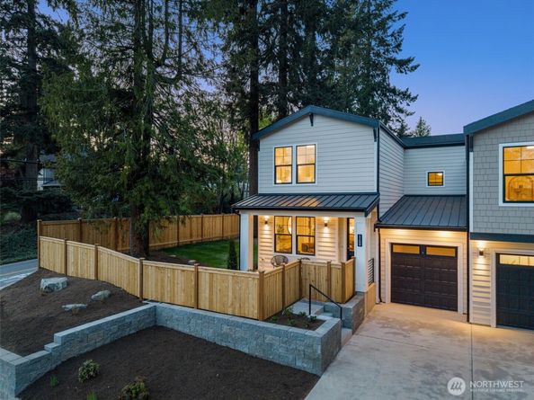 11608 NE 92nd Street, Kirkland WA 98033