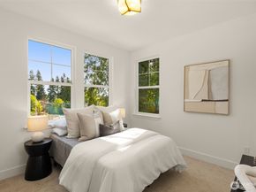 11608 NE 92nd Street, Kirkland WA 98033
