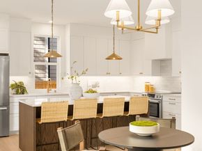 11608 NE 92nd Street, Kirkland WA 98033