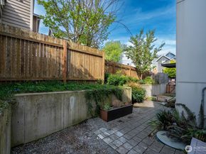 2108 E James Street A, Seattle WA 98122