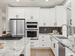 1032 272nd Place SE, Sammamish WA 98075
