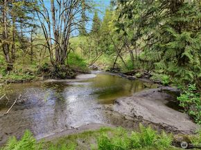 14124 229th Drive SE, Issaquah WA 98027