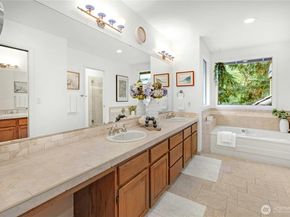 14124 229th Drive SE, Issaquah WA 98027