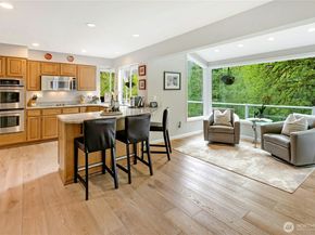 14124 229th Drive SE, Issaquah WA 98027
