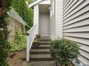 535 S 51st Court, Renton WA 98055
