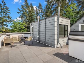 170 107th Court SE, Bellevue WA 98004
