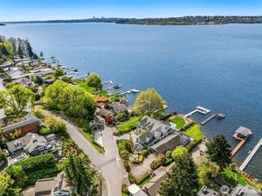 1811 1/2 10th Street W, Kirkland WA 98033