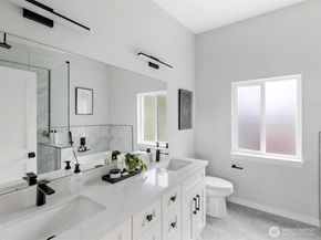6025 47th Avenue S A, Seattle WA 98118