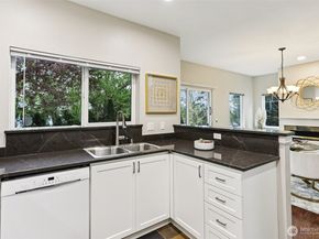 441 S 51st Court, Renton WA 98055