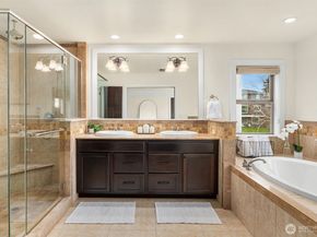 8505 NE 123rd Place, Kirkland WA 98034