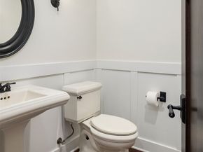 8505 NE 123rd Place, Kirkland WA 98034