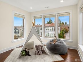 8505 NE 123rd Place, Kirkland WA 98034