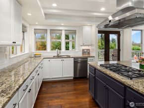 8505 NE 123rd Place, Kirkland WA 98034