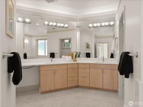 2290 140th Way SE, Bellevue WA 98007